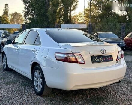 Тойота Камри, объемом двигателя 0 л и пробегом 260 тыс. км за 8700 $, фото 6 на Automoto.ua