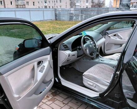 Тойота Камри, объемом двигателя 2.5 л и пробегом 252 тыс. км за 9300 $, фото 9 на Automoto.ua