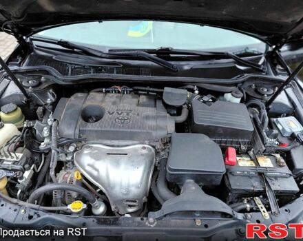 Тойота Камри, объемом двигателя 2.5 л и пробегом 252 тыс. км за 9300 $, фото 13 на Automoto.ua