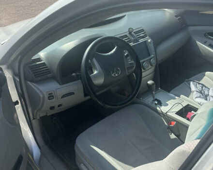 Тойота Камри, объемом двигателя 2.49 л и пробегом 395 тыс. км за 8700 $, фото 5 на Automoto.ua