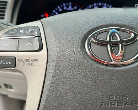 Тойота Камрі, об'ємом двигуна 0 л та пробігом 200 тис. км за 9999 $, фото 12 на Automoto.ua