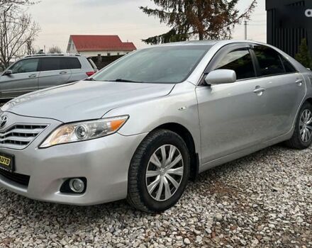 Тойота Камрі, об'ємом двигуна 0 л та пробігом 200 тис. км за 9999 $, фото 2 на Automoto.ua