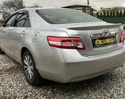 Тойота Камрі, об'ємом двигуна 0 л та пробігом 200 тис. км за 9999 $, фото 4 на Automoto.ua