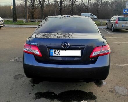 Тойота Камри, объемом двигателя 2.5 л и пробегом 180 тыс. км за 11000 $, фото 1 на Automoto.ua