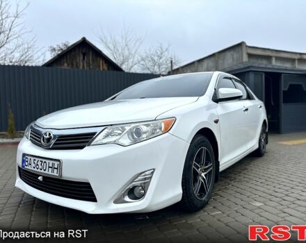 Тойота Камри, объемом двигателя 25 л и пробегом 230 тыс. км за 13500 $, фото 8 на Automoto.ua