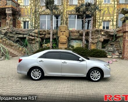 Тойота Камри, объемом двигателя 25 л и пробегом 240 тыс. км за 12800 $, фото 6 на Automoto.ua
