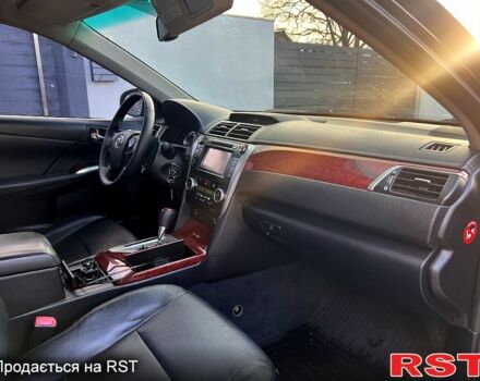 Тойота Камри, объемом двигателя 2.5 л и пробегом 230 тыс. км за 11500 $, фото 9 на Automoto.ua