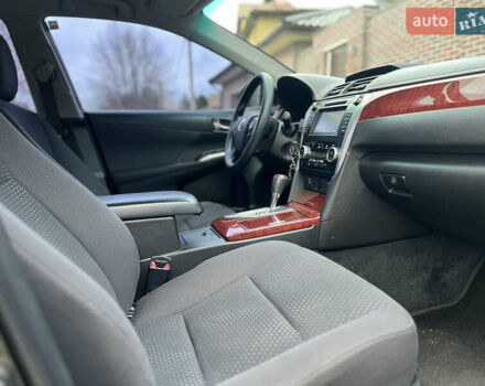 Тойота Камри, объемом двигателя 2.5 л и пробегом 143 тыс. км за 12950 $, фото 22 на Automoto.ua