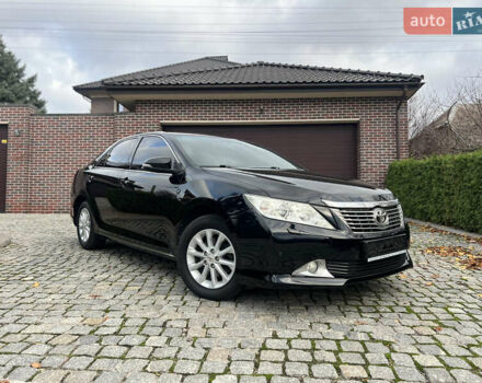 Тойота Камри, объемом двигателя 2.5 л и пробегом 143 тыс. км за 12950 $, фото 3 на Automoto.ua