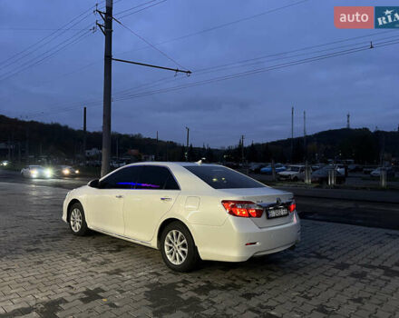 Тойота Камри, объемом двигателя 2.5 л и пробегом 258 тыс. км за 15000 $, фото 3 на Automoto.ua