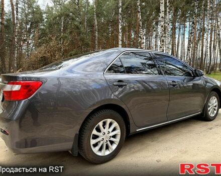 Тойота Камри, объемом двигателя 2.5 л и пробегом 173 тыс. км за 13000 $, фото 2 на Automoto.ua