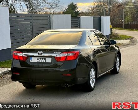 Тойота Камри, объемом двигателя 2.5 л и пробегом 230 тыс. км за 11500 $, фото 2 на Automoto.ua