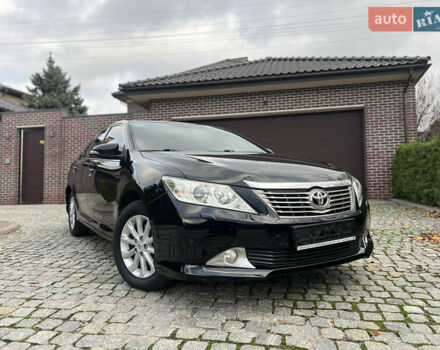 Тойота Камри, объемом двигателя 2.5 л и пробегом 143 тыс. км за 12950 $, фото 6 на Automoto.ua