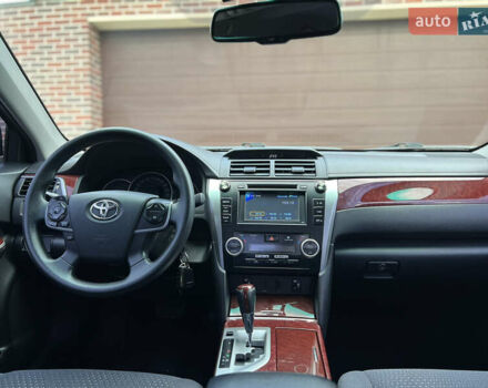 Тойота Камри, объемом двигателя 2.5 л и пробегом 143 тыс. км за 12950 $, фото 25 на Automoto.ua