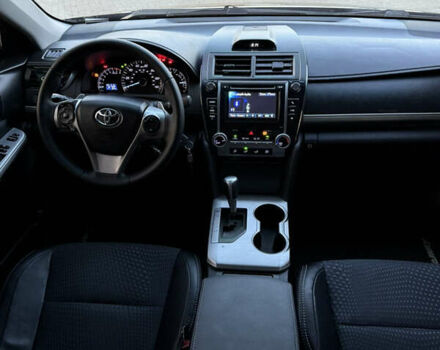 Тойота Камрі, об'ємом двигуна 2.5 л та пробігом 198 тис. км за 11900 $, фото 21 на Automoto.ua