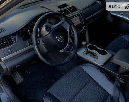 Тойота Камри, объемом двигателя 2.5 л и пробегом 230 тыс. км за 11500 $, фото 6 на Automoto.ua