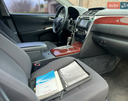 Тойота Камри, объемом двигателя 2.5 л и пробегом 143 тыс. км за 12950 $, фото 27 на Automoto.ua