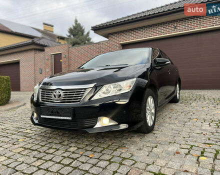 Тойота Камри, объемом двигателя 2.5 л и пробегом 143 тыс. км за 12950 $, фото 1 на Automoto.ua