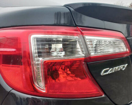 Тойота Камри, объемом двигателя 2.5 л и пробегом 200 тыс. км за 9000 $, фото 28 на Automoto.ua