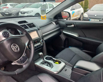 Тойота Камри, объемом двигателя 2.5 л и пробегом 200 тыс. км за 9000 $, фото 40 на Automoto.ua