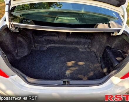 Тойота Камри, объемом двигателя 2.5 л и пробегом 321 тыс. км за 9200 $, фото 6 на Automoto.ua