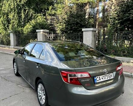 Тойота Камри, объемом двигателя 2.5 л и пробегом 228 тыс. км за 10300 $, фото 3 на Automoto.ua