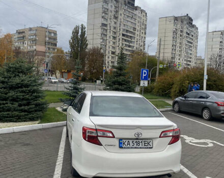 Тойота Камри 2014 в Киеве на Automoto.ua Тойота Камри, объемом двигателя 2.5 л и пробегом 198 тыс. км за 7600 $, фото 2 на Automoto.ua