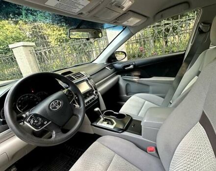 Тойота Камри, объемом двигателя 2.5 л и пробегом 228 тыс. км за 10300 $, фото 18 на Automoto.ua