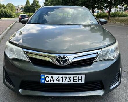 Тойота Камри, объемом двигателя 2.5 л и пробегом 228 тыс. км за 10300 $, фото 4 на Automoto.ua