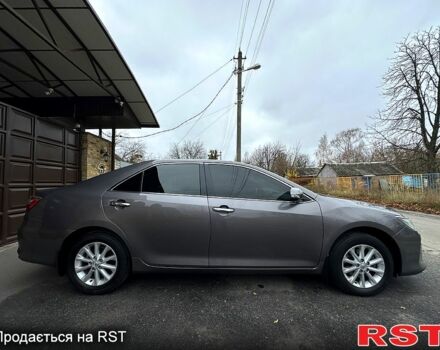 Тойота Камри, объемом двигателя 2.5 л и пробегом 213 тыс. км за 14799 $, фото 5 на Automoto.ua