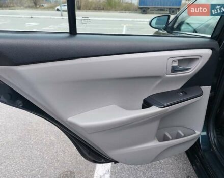 Тойота Камри, объемом двигателя 2.49 л и пробегом 182 тыс. км за 11800 $, фото 9 на Automoto.ua