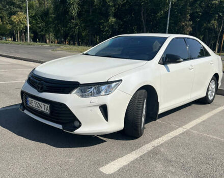 Тойота Камри, объемом двигателя 2.49 л и пробегом 160 тыс. км за 15999 $, фото 3 на Automoto.ua