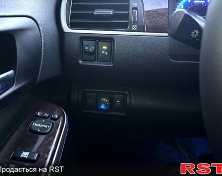 Тойота Камри, объемом двигателя 2.5 л и пробегом 155 тыс. км за 17800 $, фото 10 на Automoto.ua