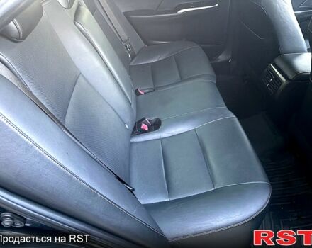 Тойота Камри, объемом двигателя 2.5 л и пробегом 155 тыс. км за 17800 $, фото 8 на Automoto.ua