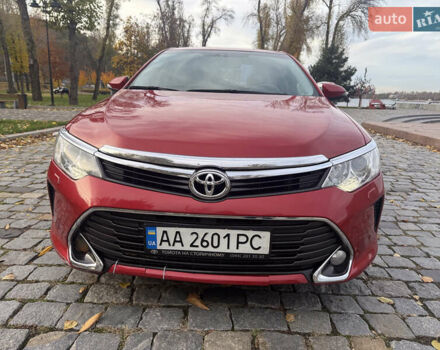 Тойота Камри 2016 в Киеве на Automoto.ua Тойота Камри, объемом двигателя 2.49 л и пробегом 180 тыс. км за 14350 $, фото 6 на Automoto.ua