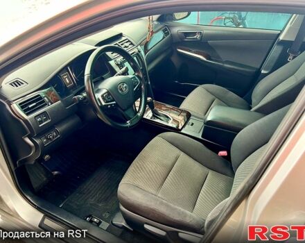 Тойота Камрі, об'ємом двигуна 2.5 л та пробігом 108 тис. км за 20500 $, фото 2 на Automoto.ua