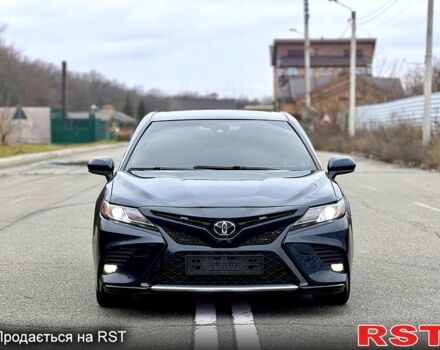 Тойота Камрі, об'ємом двигуна 2.5 л та пробігом 174 тис. км за 17300 $, фото 1 на Automoto.ua