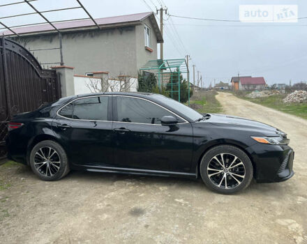 Тойота Камри, объемом двигателя 2.5 л и пробегом 180 тыс. км за 18500 $, фото 7 на Automoto.ua