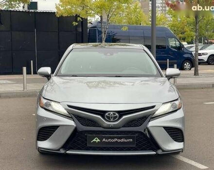 Тойота Камри, объемом двигателя 3.5 л и пробегом 146 тыс. км за 23300 $, фото 4 на Automoto.ua