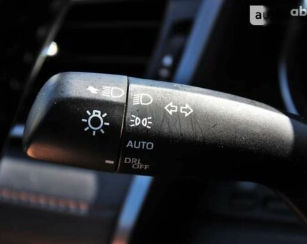 Тойота Камри, объемом двигателя 0 л и пробегом 96 тыс. км за 19999 $, фото 15 на Automoto.ua