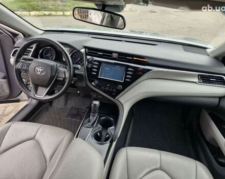 Тойота Камрі, об'ємом двигуна 2.5 л та пробігом 103 тис. км за 18299 $, фото 18 на Automoto.ua