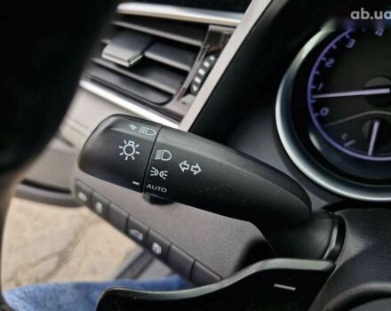 Тойота Камрі, об'ємом двигуна 2.5 л та пробігом 103 тис. км за 18299 $, фото 21 на Automoto.ua