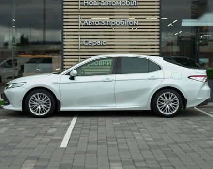 Тойота Камрі, об'ємом двигуна 0 л та пробігом 83 тис. км за 28139 $, фото 2 на Automoto.ua