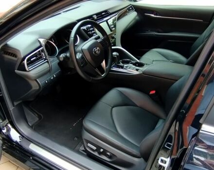 Тойота Камри, объемом двигателя 2.5 л и пробегом 180 тыс. км за 20500 $, фото 6 на Automoto.ua