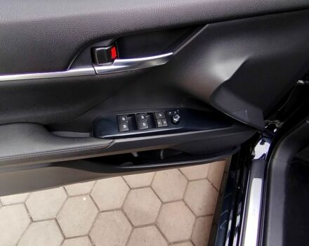 Тойота Камри, объемом двигателя 2.5 л и пробегом 180 тыс. км за 20500 $, фото 5 на Automoto.ua