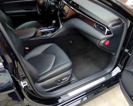 Тойота Камри, объемом двигателя 2.5 л и пробегом 180 тыс. км за 20500 $, фото 2 на Automoto.ua