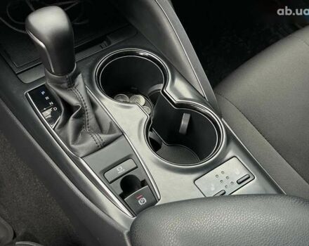 Тойота Камрі, об'ємом двигуна 2.5 л та пробігом 138 тис. км за 20990 $, фото 24 на Automoto.ua