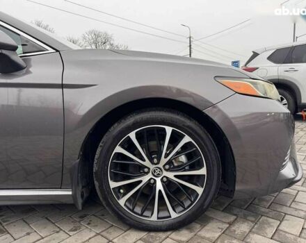 Тойота Камри, объемом двигателя 0 л и пробегом 151 тыс. км за 19900 $, фото 5 на Automoto.ua