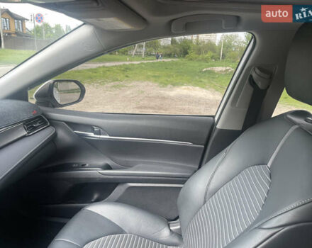 Тойота Камри, объемом двигателя 2.49 л и пробегом 75 тыс. км за 27500 $, фото 9 на Automoto.ua