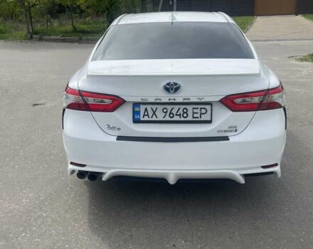 Тойота Камри, объемом двигателя 2.49 л и пробегом 75 тыс. км за 27500 $, фото 3 на Automoto.ua